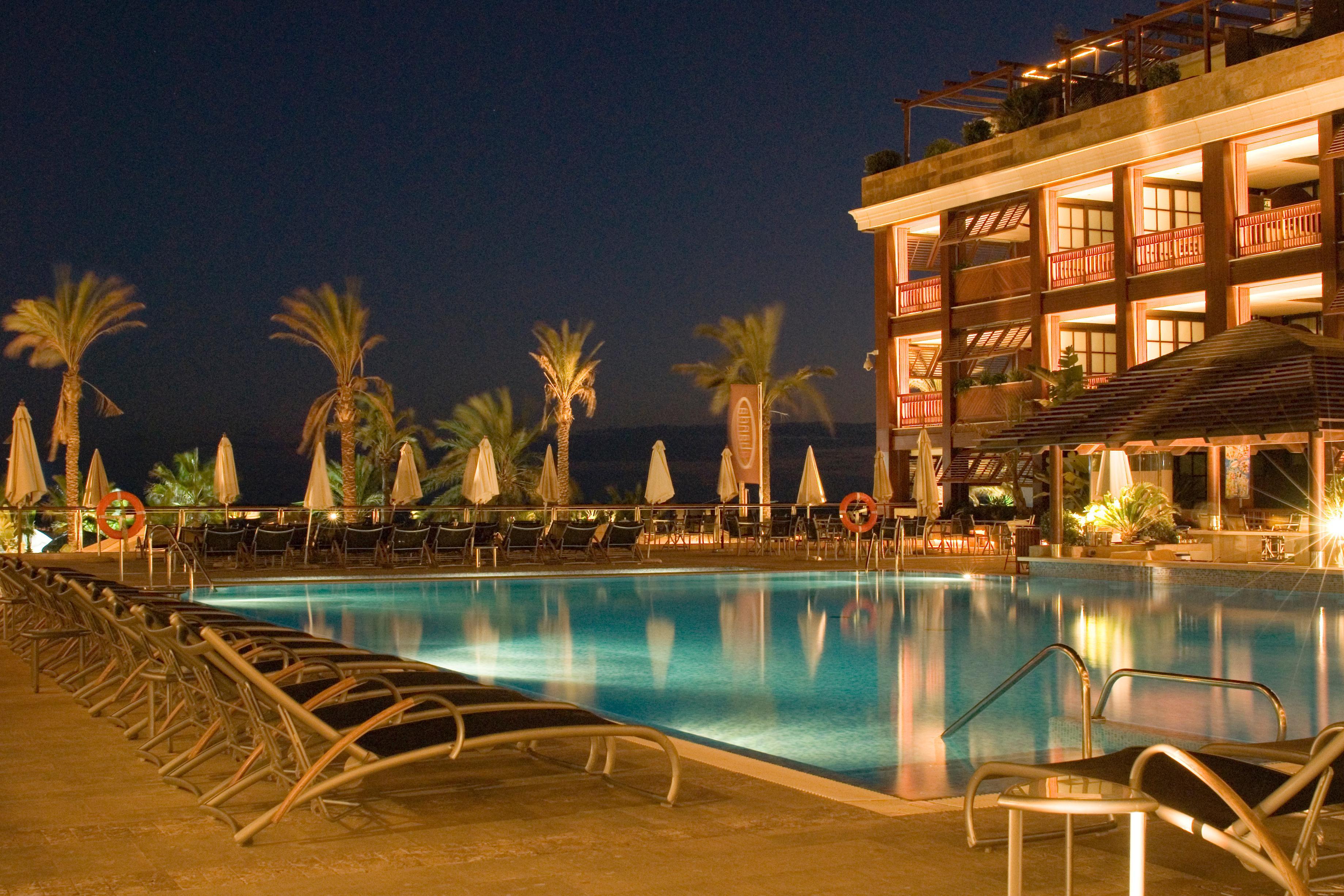 Gran Hotel Guadalpin Banus Marbella Exterior photo The pool at the Royal Beach Palace